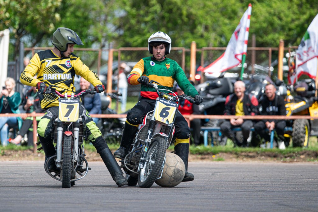 Alla scoperta del Motoball: il calcio in moto che non&nbsp;conoscevi